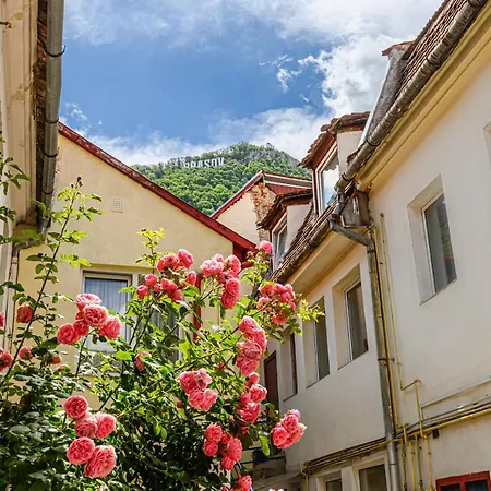 Apartman Sun X Mountains - Strada Sforii *