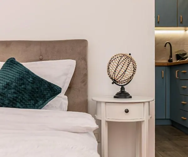 Sun X Mountains - Strada Sforii