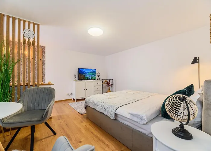 Sun X Mountains - Strada Sforii Apartment *